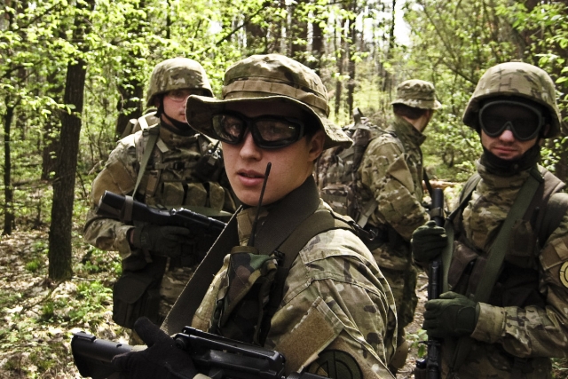  Airsoft en el bosque 