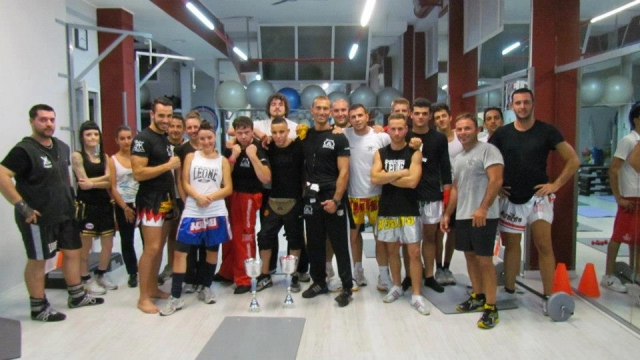  Atletas de artes marciales 