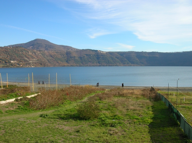  El lago 