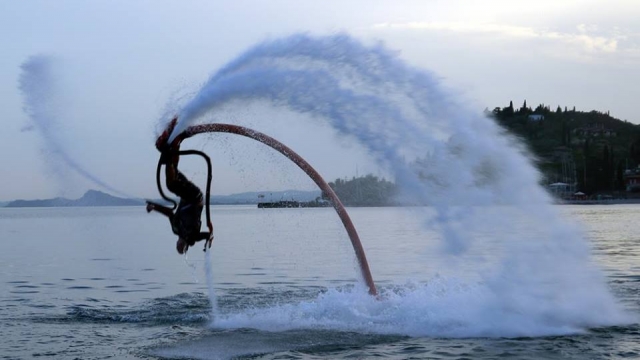  Acrobacias en flyboard 