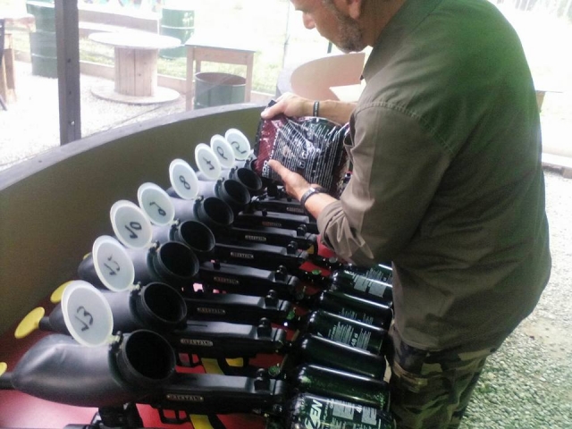  Recarga de municiones 