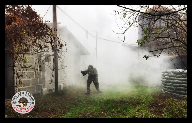  escondido en el humo 