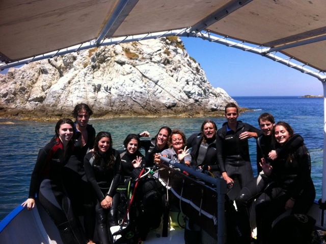  El equipo vuelve a la superficie 