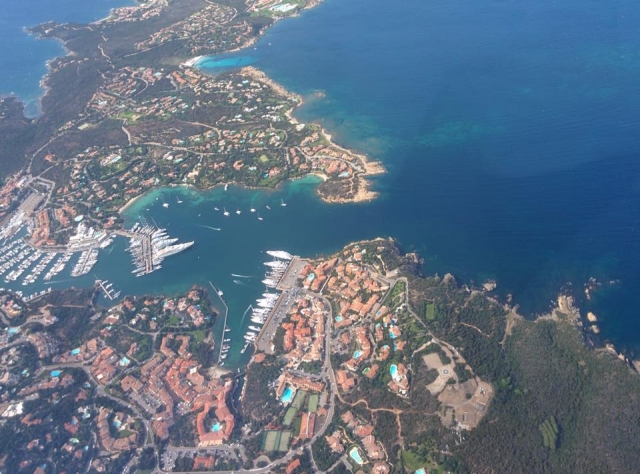  Volando sobre Portocervo 