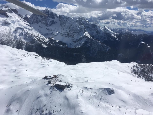  Volando sobre las montañas 