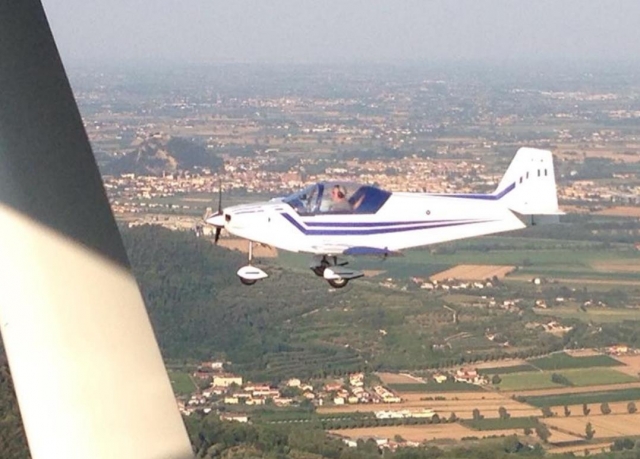  ultraligero en vuelo
