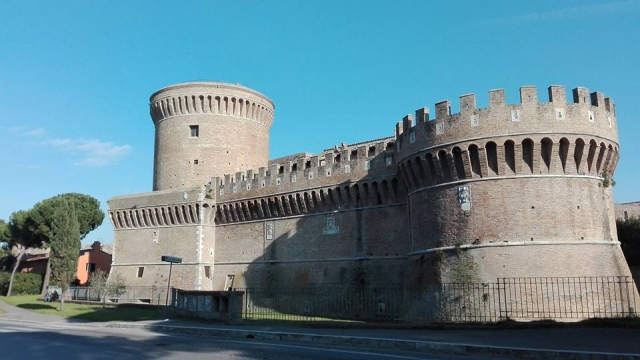  Castillo de Ostia Antica 