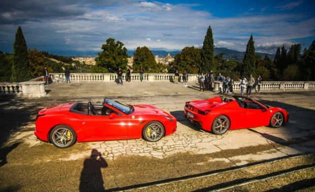 Ferrari en Piazzale Michelangelo 