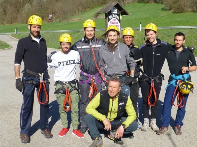  Listo para divertirle 