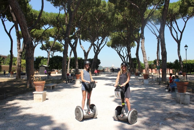 Visitando en Segway 