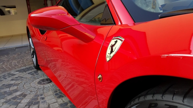  Rojo Ferrari 