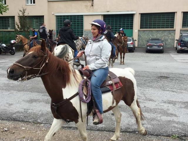  Paseo por el pueblo 