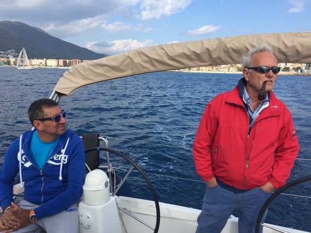  ¡Un verdadero marinero, con pipa! 
