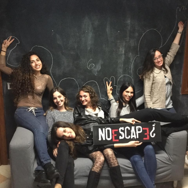  Diversión en compañía