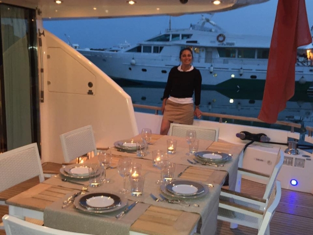  Cena a bordo 
