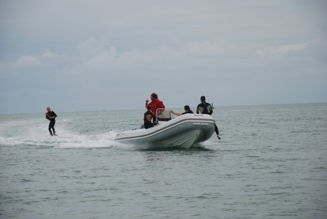  Deslizamiento sobre el agua 