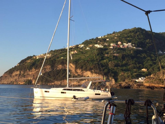  Nuestro hermoso barco 