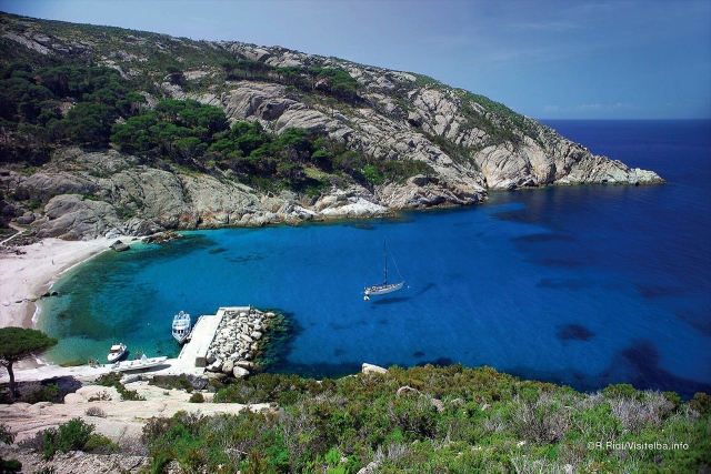  Isla Montecristo 