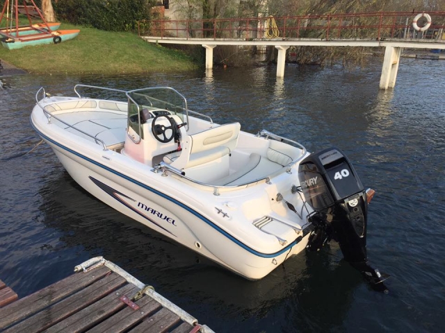  Renta de embarcaciones en el lago Maggiore 