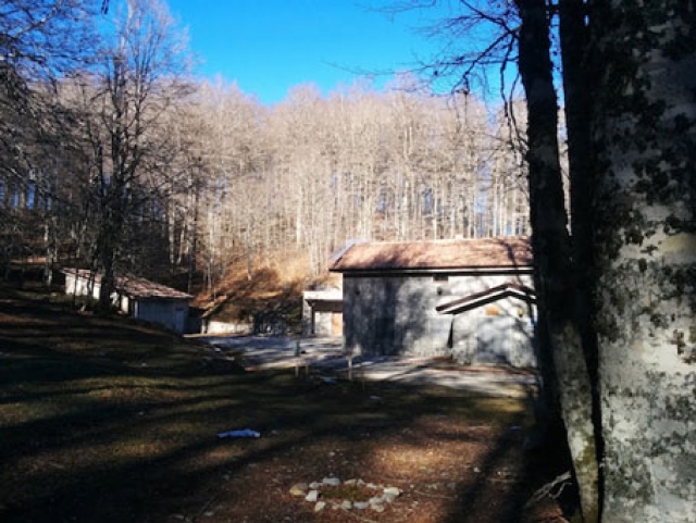  Entrada al refugio 