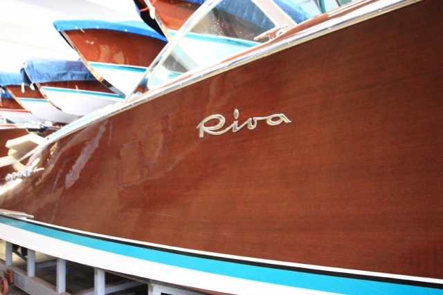  Modelo Riva 
