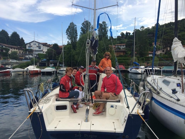  Renta de velero en el lago Maggiore 