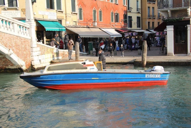  Renta de barcos 