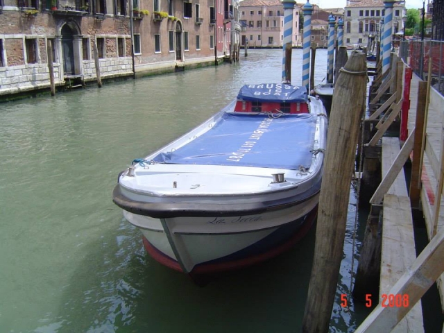  Renta de barcos transporle 