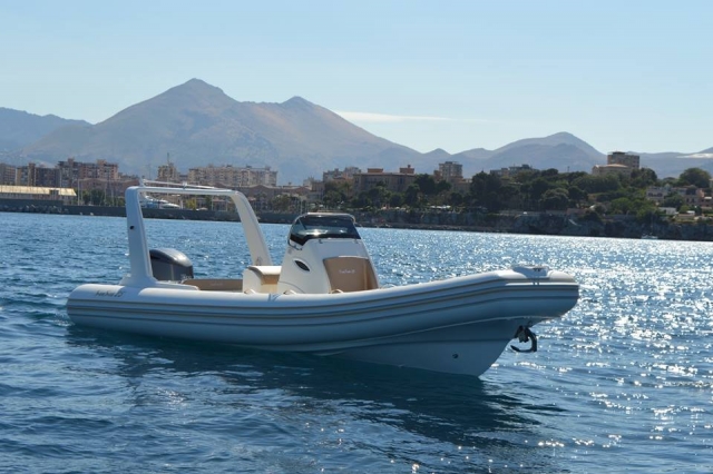  Prueba nuestros cascos rápidos de renta 