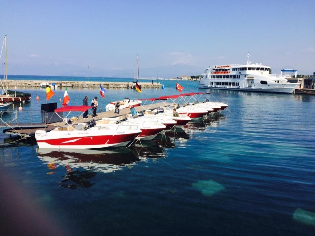  El barco de excursión 