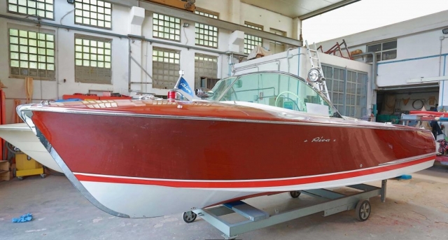  Uno de nuestros barcos 