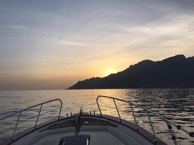  puesta de sol en el mar 