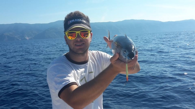  Venga a pescar con nosotros 