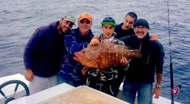 Barco de pesca en Nápoles