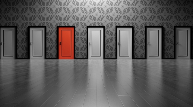  Elige una puerta 