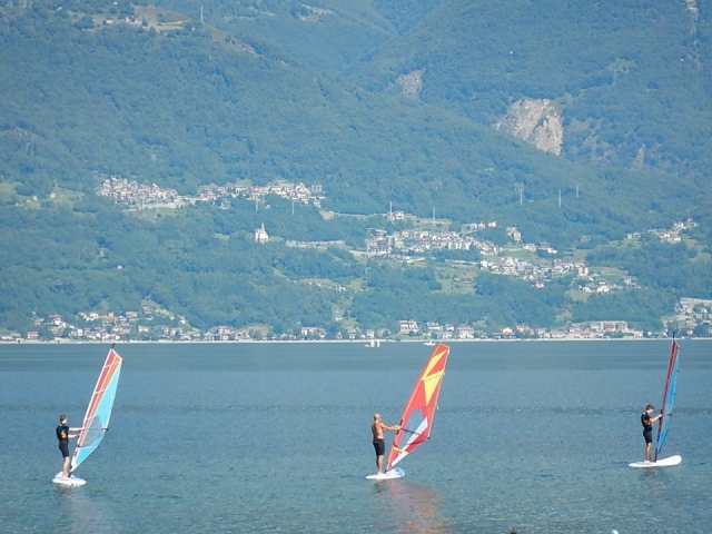  Windsurf en el agua