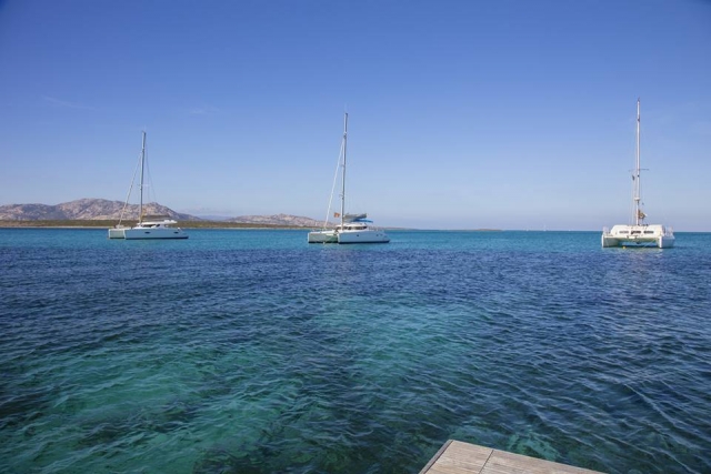 nuestros catamaranes 
