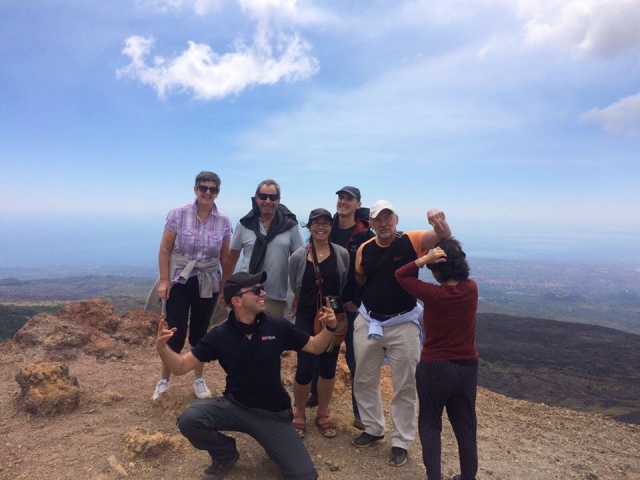  Foto de grupo en el volcán 