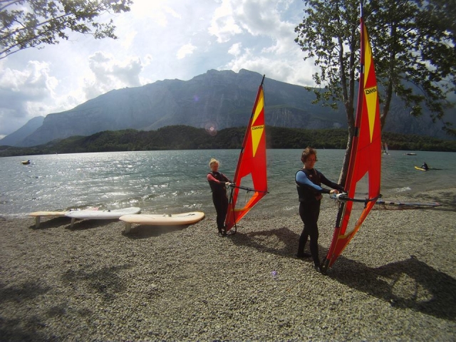  Cursos de windsurf 