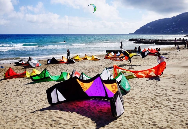 Los kitesurfistas están listos 