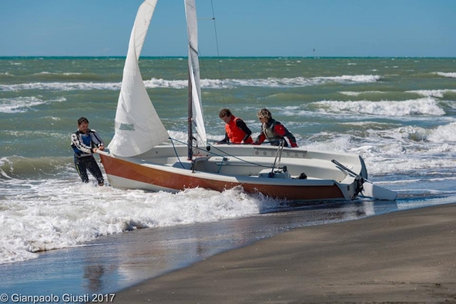 Cursos de vela en Ostia 