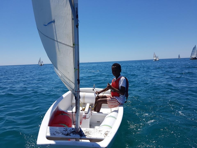  ¡Venga a visitarnos! 