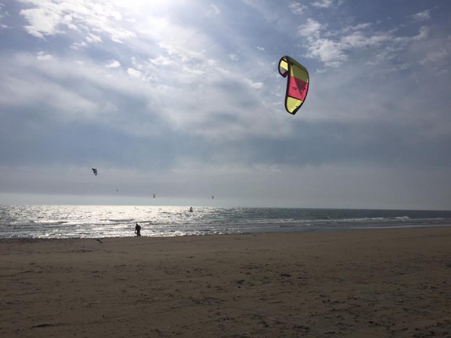  Kitesurf en la costa romano 