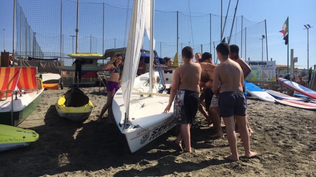  Listo para adentrarse en el agua 