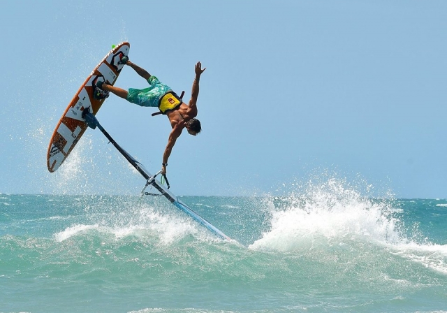  Evoluciones con windsurf 