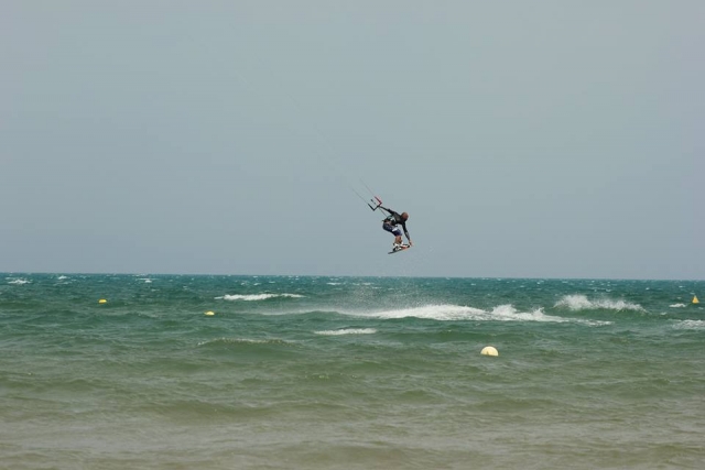  Acrobacias con kitesurf 