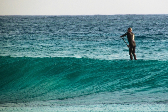  Sobre las olas con el SUP