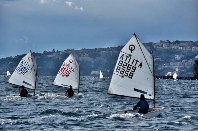  Alumnos de la escuela en regamarra 