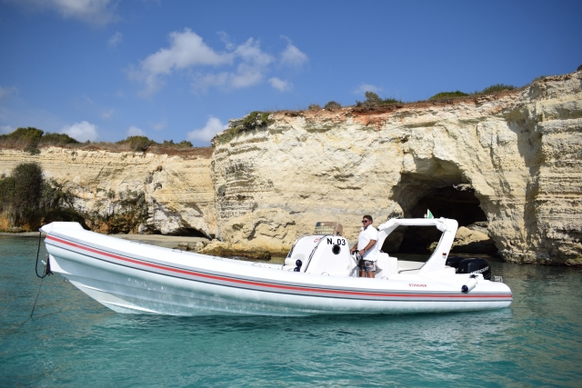 52-pbaños-en-barco-salento-otranto 