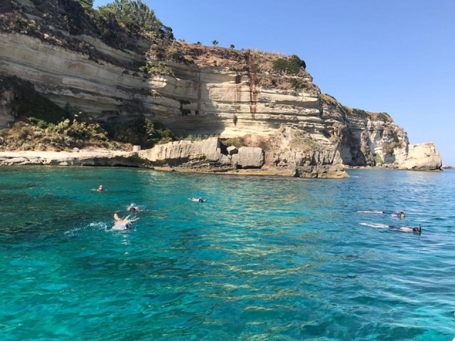 cabeza snorkel vaticano 